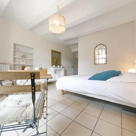 Ermitage Saint Vincent Nocleg ze śniadaniem