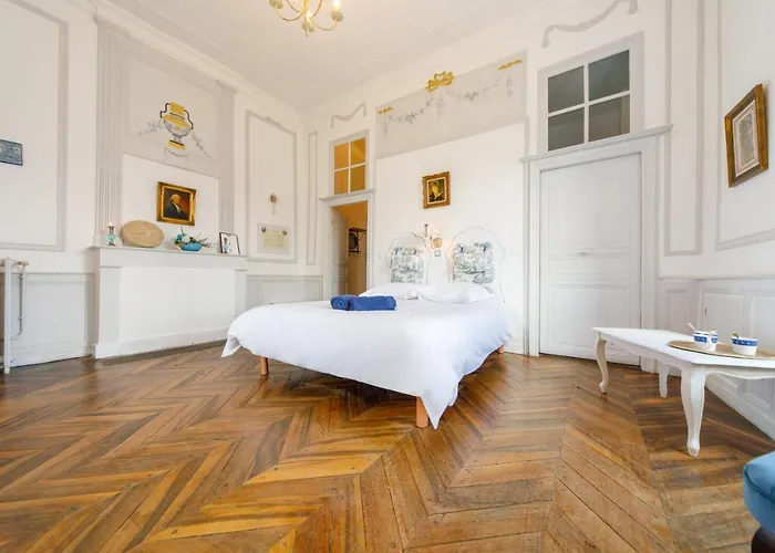 Ermitage Saint Vincent Nocleg ze śniadaniem 3*